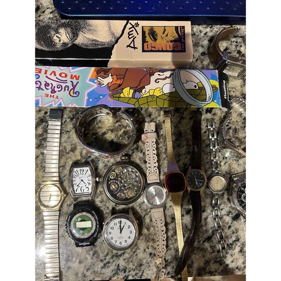 Mixed Watch Lot Parts and Repair/untested 3.35 Lbs - Picture 3 of 5